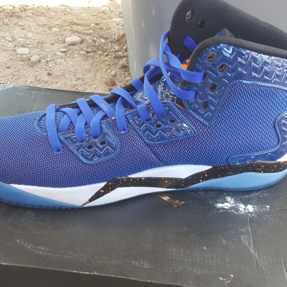 AIR JORDAN SPIKE FORTY PE SIZE 13 MENS